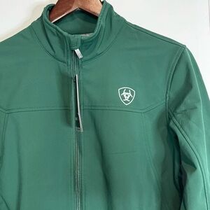 Ariat Women’s Classic Softshell Mexico Long Sleeve Zip Front Jacket NWT